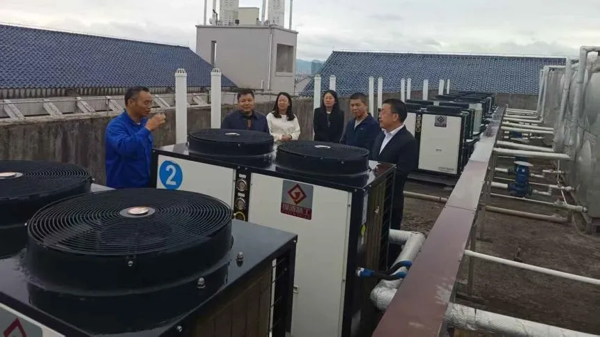 寒潮骤至，关怀速达——欧博体育深入宿舍保障学生生活安全